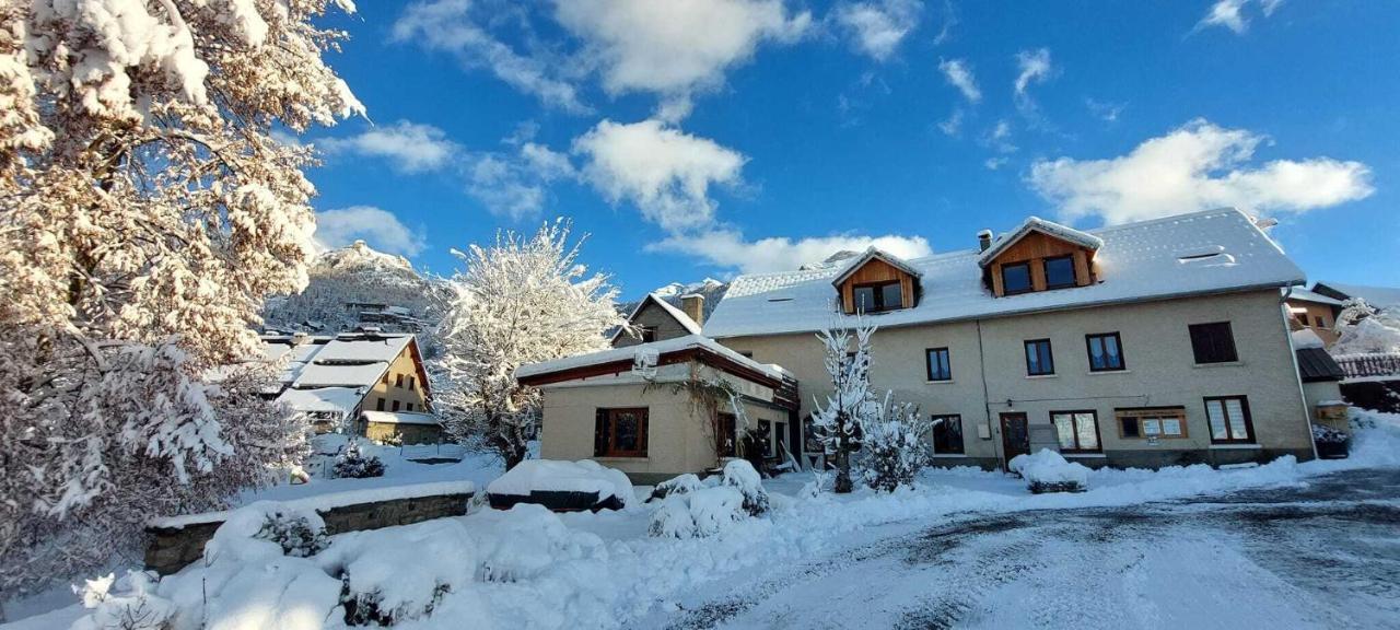 Auberge Le Vieux Chaillol Saint-Michel-de-Chaillol المظهر الخارجي الصورة